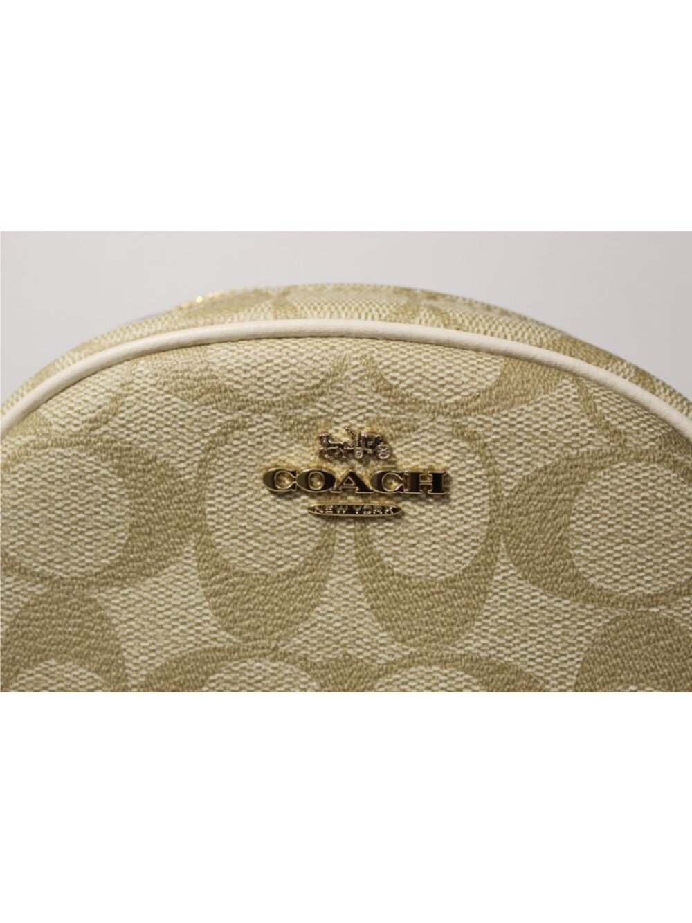 Coach Dome Cosmetic Case Signature Canvas Tan Khaki Chalk Makeup Bag CA825 - Picture 2 of 6